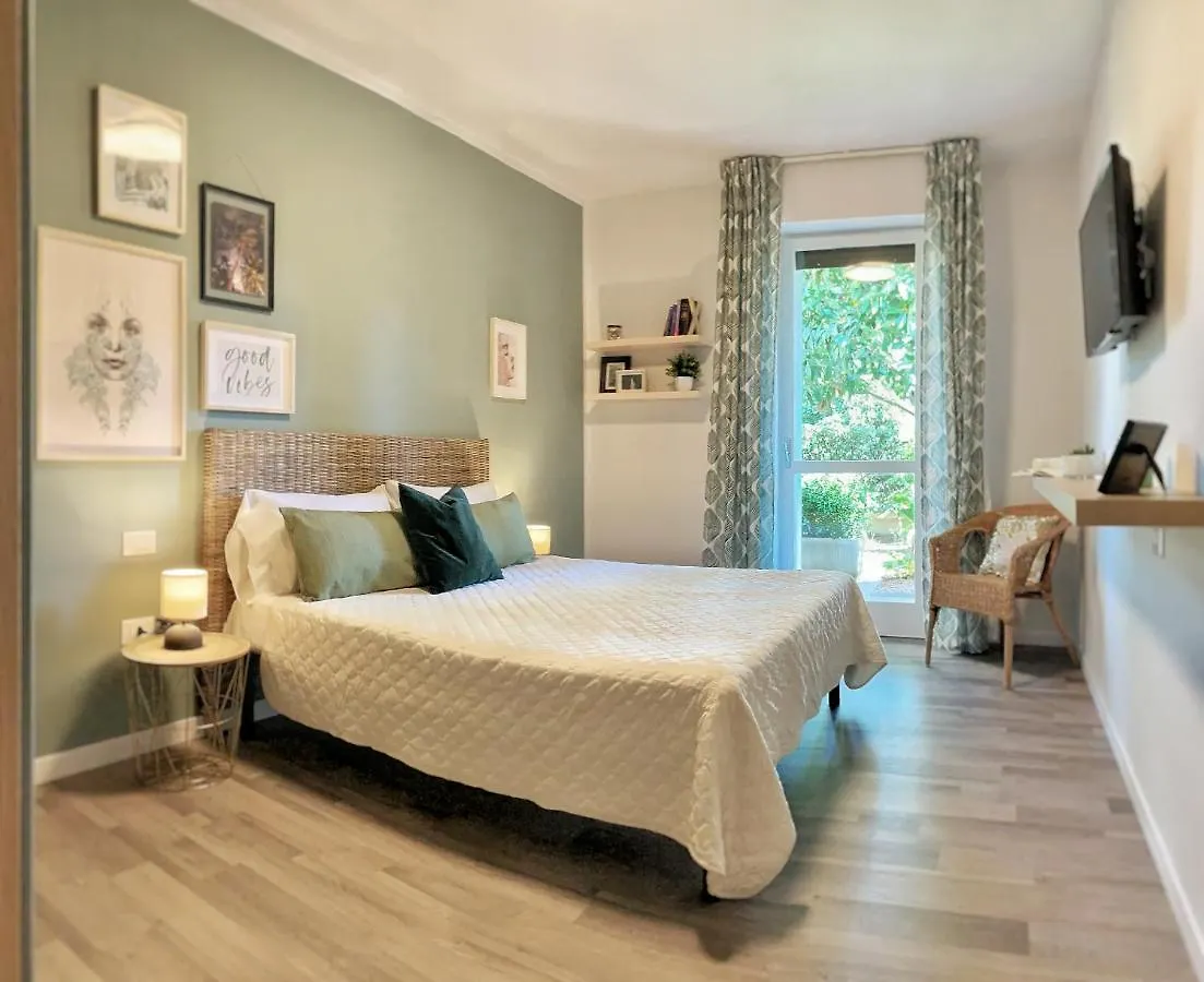 Apartment Appartamento Casa Emilia Sirmione