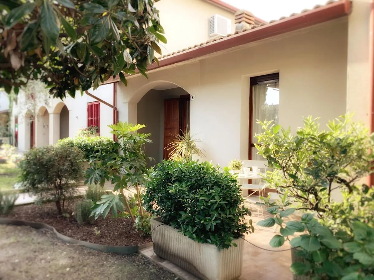 Apartment Appartamento Casa Emilia Sirmione